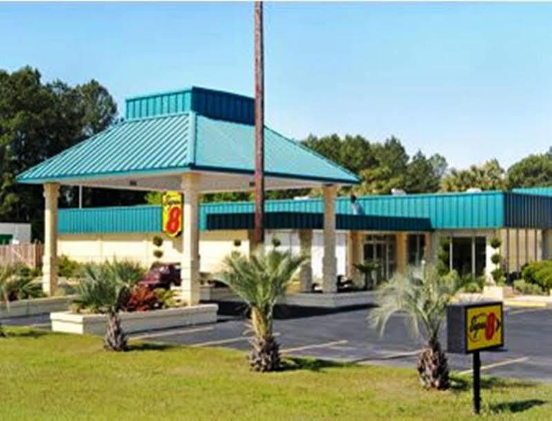 Super 8 By Wyndham Hardeeville - Savannah North Exterior photo